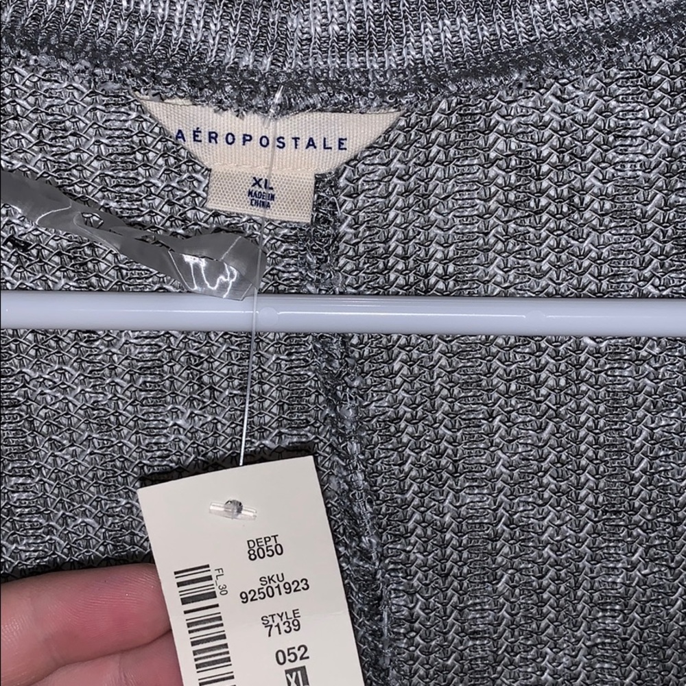 Cardigan/Sweater - Picture 3 of 3